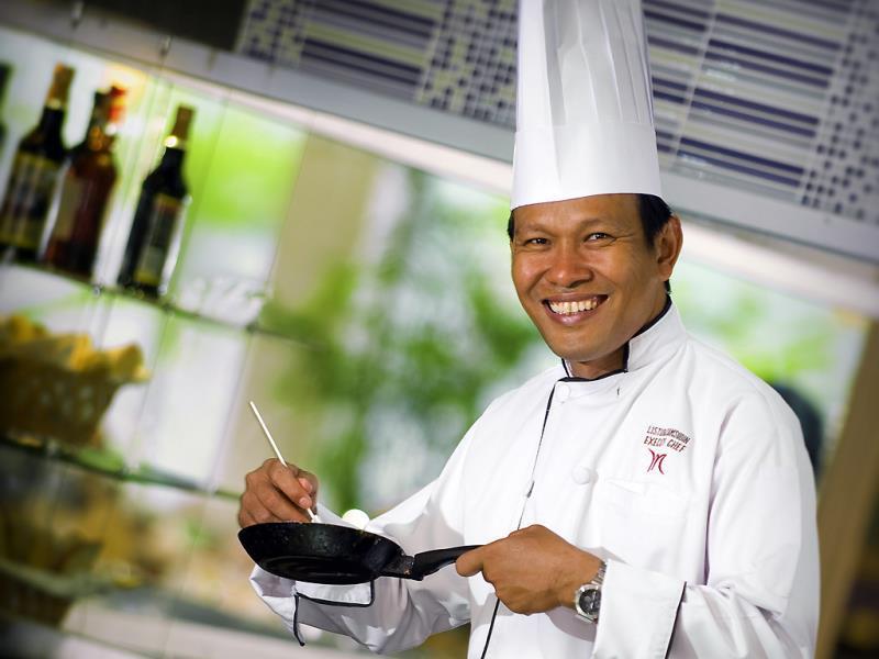 Mercure Pontianak City Center מראה חיצוני תמונה