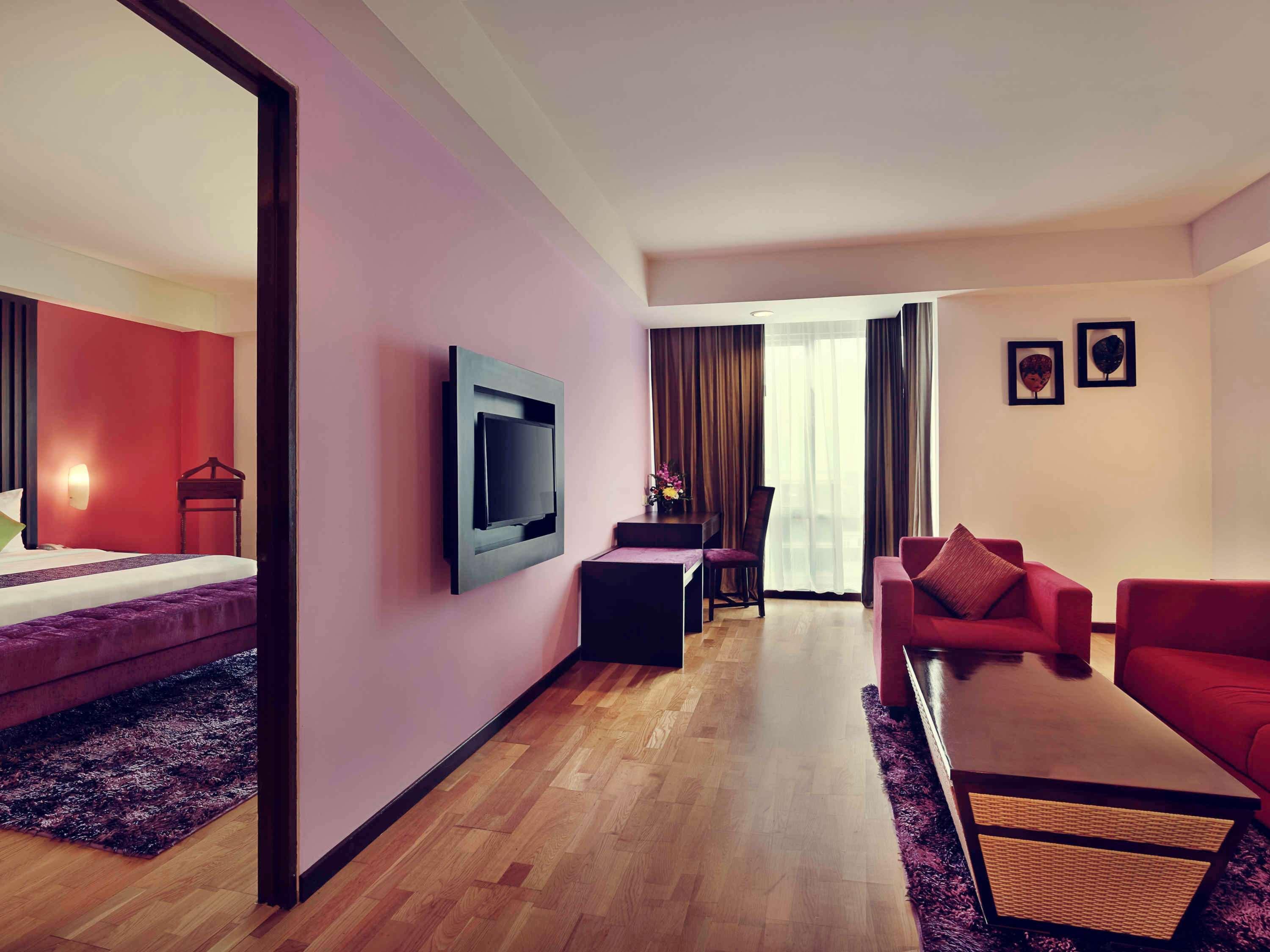 Mercure Pontianak City Center מראה חיצוני תמונה