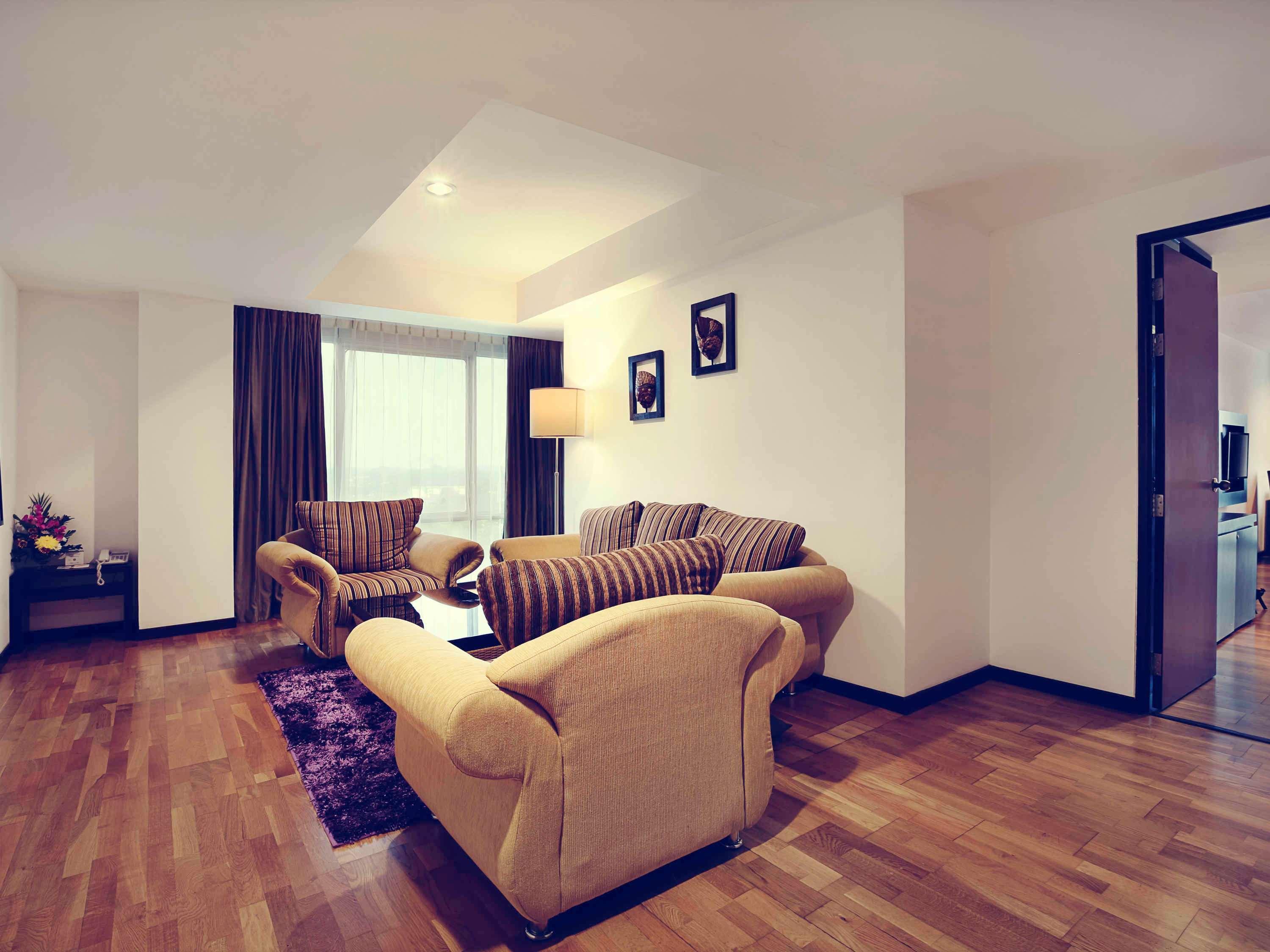 Mercure Pontianak City Center מראה חיצוני תמונה
