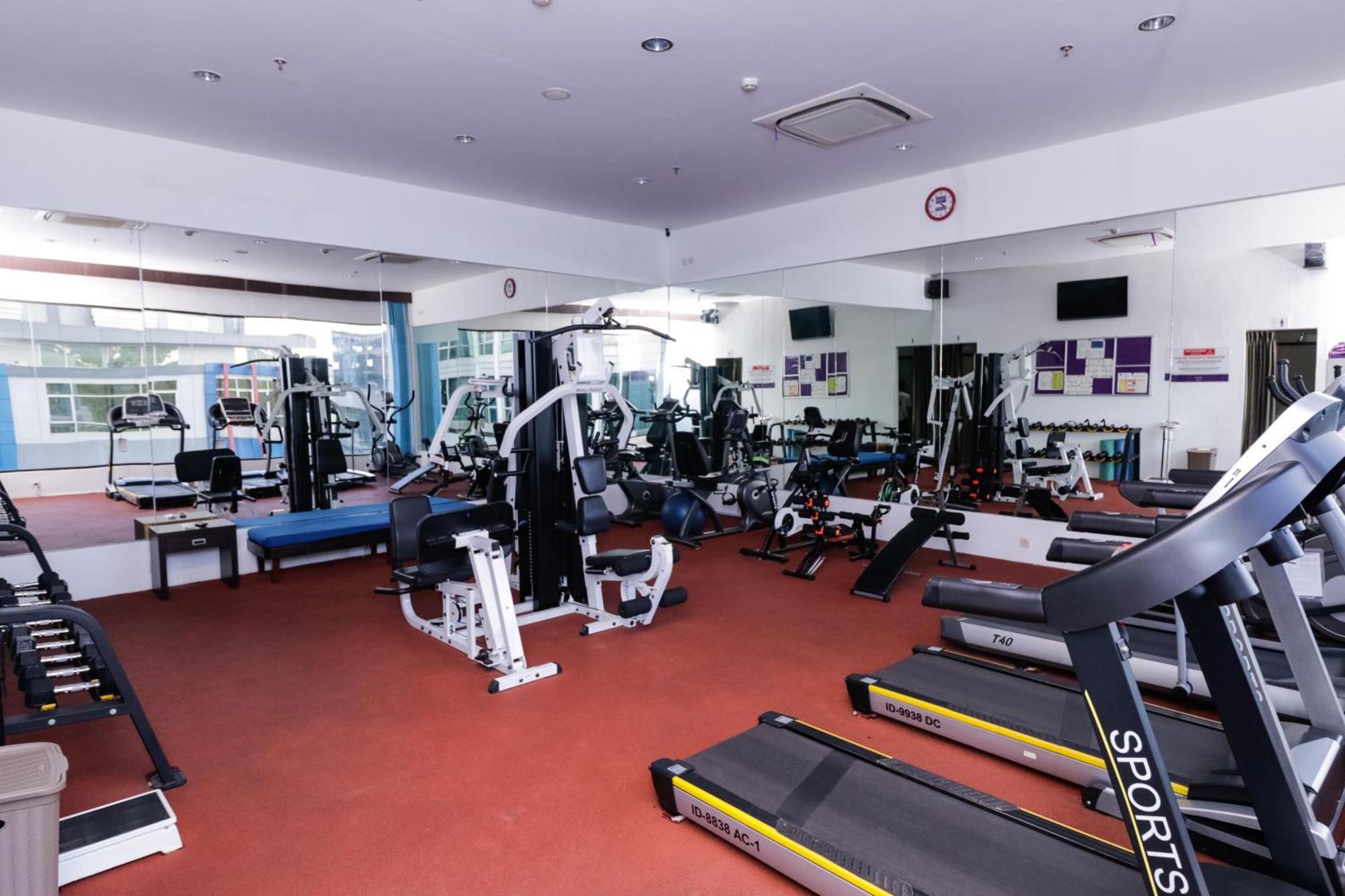 Mercure Pontianak City Center מראה חיצוני תמונה